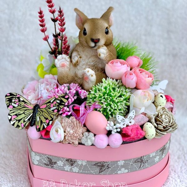 Húsvéti nyuszis rózsaszín nagy szívecskés dobozos asztaldísz Húsvéti Dekorációk Húsvéti nyuszis rózsaszín nagy szívecskés dobozos asztaldísz