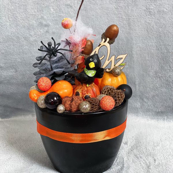 Halloweeni asztaldísz 6. Asztaldíszek Halloweeni asztaldísz 6. Asztaldíszek