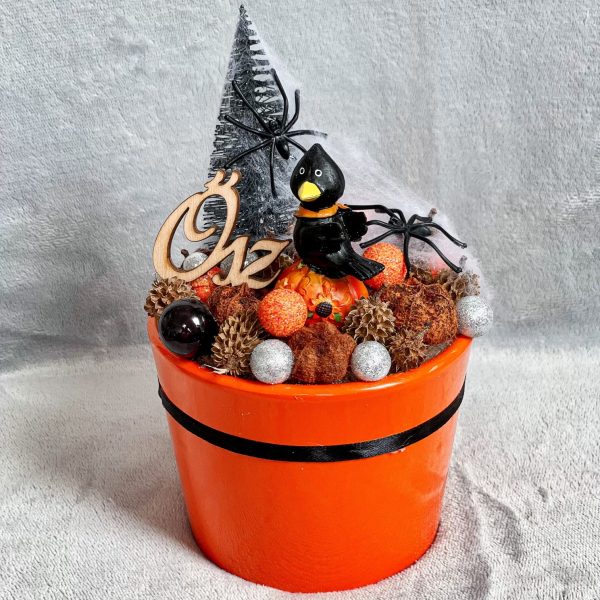 Halloweeni asztaldísz 5. Asztaldíszek Halloweeni asztaldísz 5. Asztaldíszek