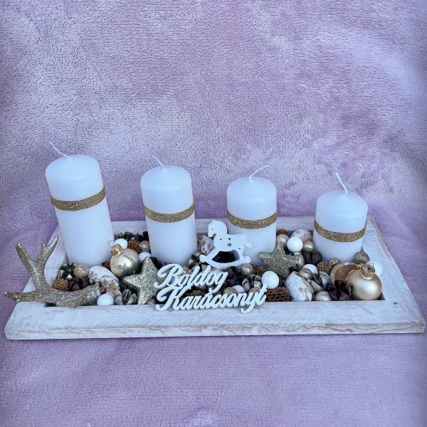 Fehér – arany adventi tál Adventi Koszorúk, Boxok Fehér – arany adventi tál Adventi Koszorúk, Boxok