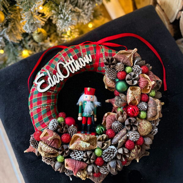 "Édes Otthon" diótörős téli karácsonyi kopogtató, ajtódísz