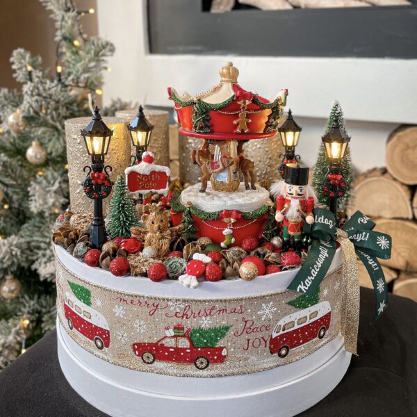 Prémium Adventi Box Zenélő Körhintával Adventi Koszorúk, Boxok Prémium Adventi Box Zenélő Körhintával