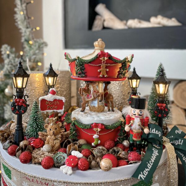 Prémium Adventi Box Zenélő Körhintával Adventi Koszorúk, Boxok Prémium Adventi Box Zenélő Körhintával Adventi Koszorúk, Boxok