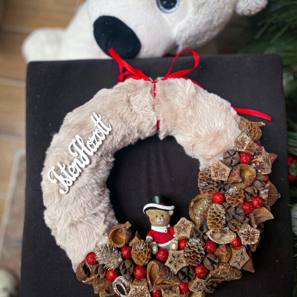 Macis kopogtató, ajtódísz