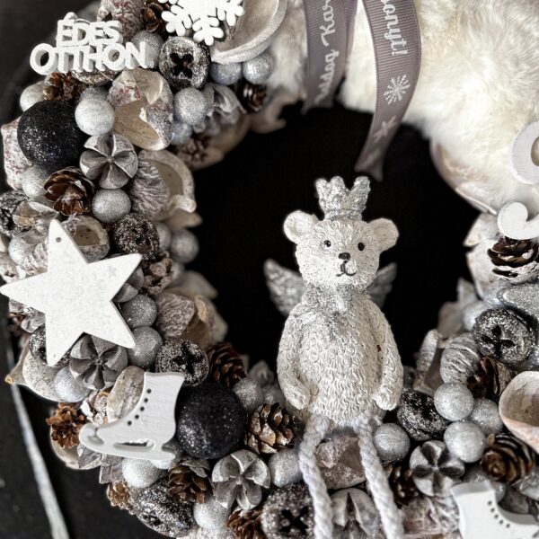 „Édes otthon” téli karácsonyi kopogtató, ajtódísz Karácsony / Tél „Édes otthon” téli karácsonyi kopogtató, ajtódísz Karácsony / Tél